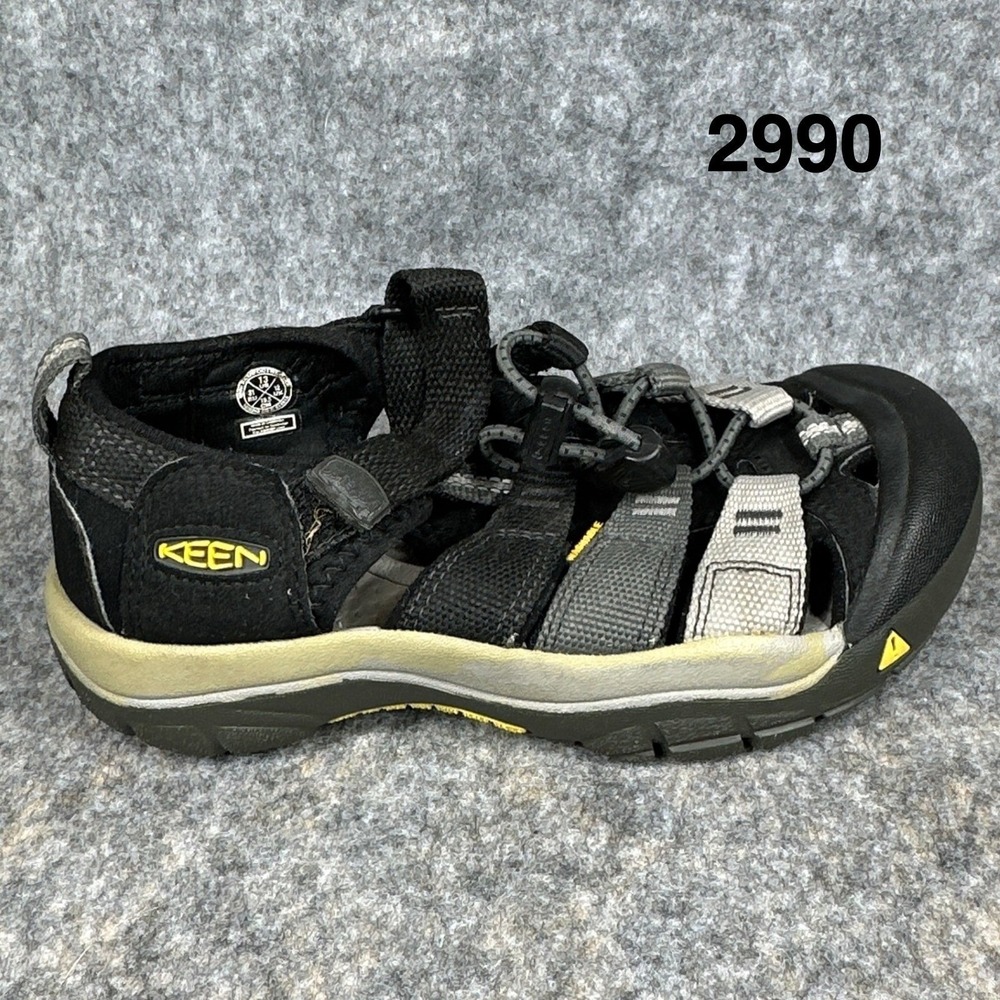 Keen Newport H2 Sport Sandals Youth Size 13 Gray Black Green Outdoor Washable
